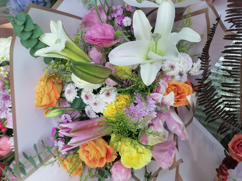 鲜花花篮