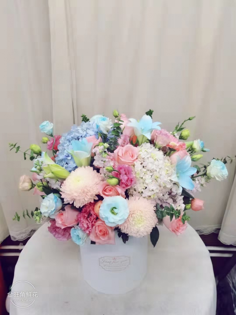 鲜花花篮