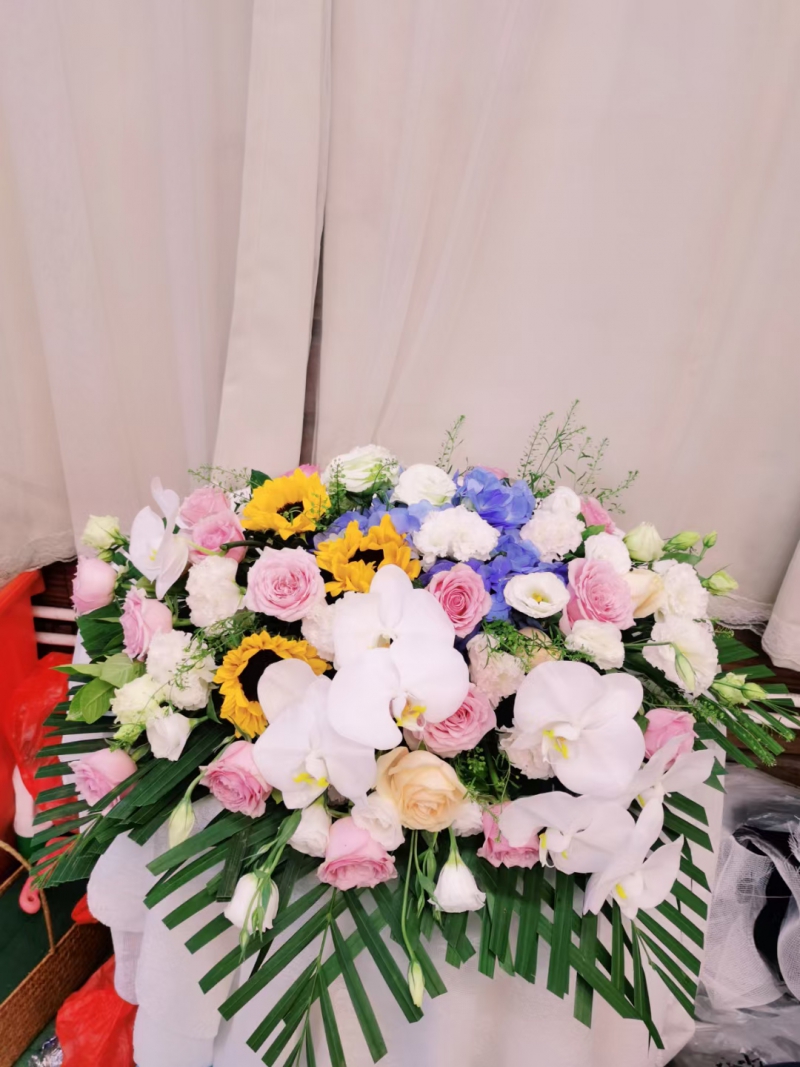 鲜花花篮