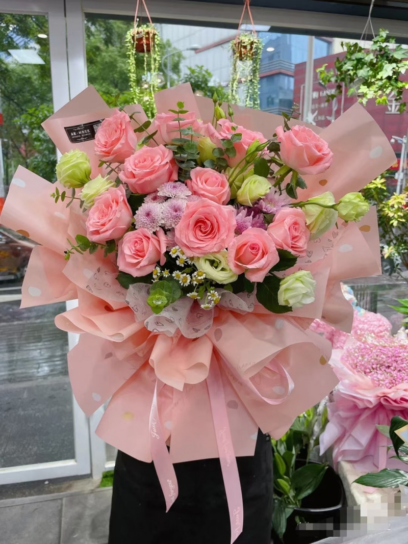 鲜花花篮
